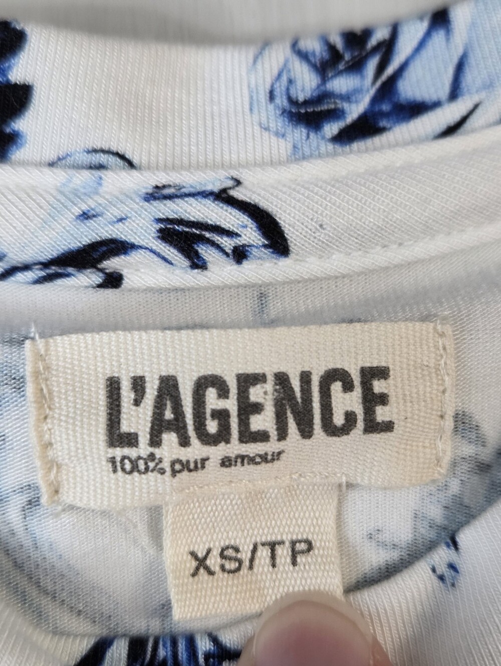 L'AGENCE Ressi Tee - Picture 4 of 10